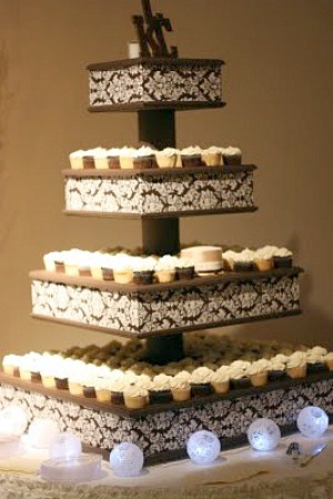frugal wedding ideas Gorgeous DIY Cupcake Stand Wedding Cupcake Stand