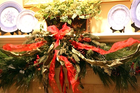 Christmas Mantel Decorations, Christmas Mantle Decorating Ideas ...