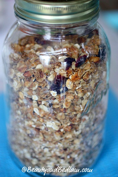 homemade granola Mason Jar Love! 50 Fabulous Ideas To Inspire