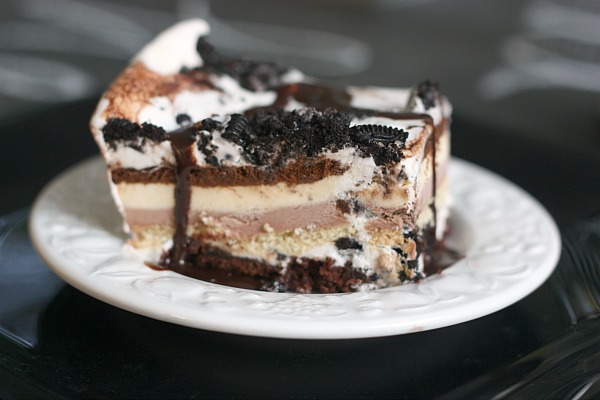 Oreo Brownie Ice Cream Cake is over the top amazing!