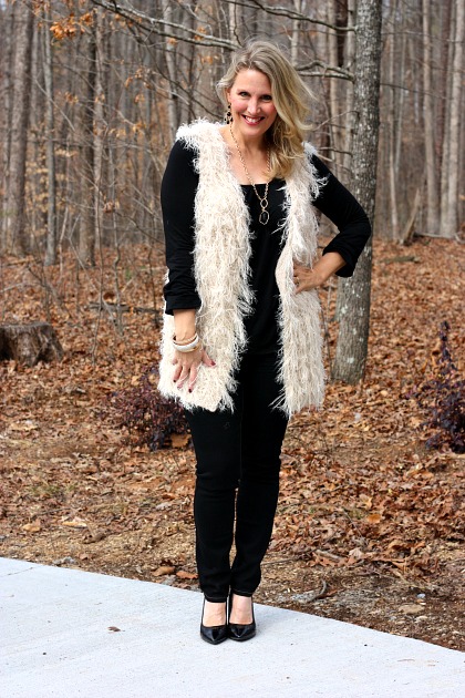 Love this vest from Cents of Style @centsofstyle #fashionista