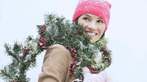 christmas-wreath-around-neck