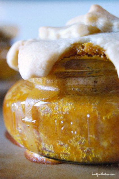 Pumpkin Pie made in a jar. Using any kind of glass jar makes this so adorable