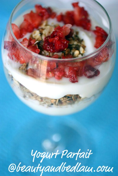 yogurt parfait treat Easy, Healthy, Homemade Granola Recipe