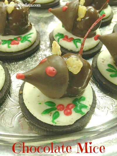 Christmas Chocolate Mice (Sweet Treat Recipe for anytime of the year)