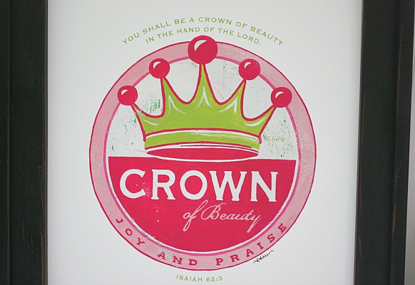 Crown of Beauty Choosing the Right Paint Finish for Interior Walls