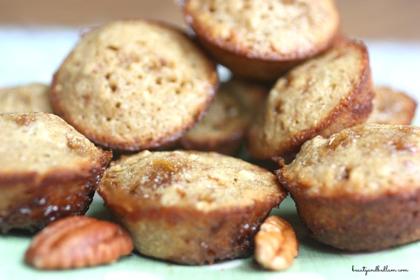 The most delicious and unique muffins - Mini Pecan Pie Muffins!