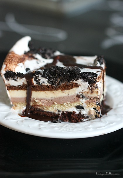 One of the best desserts to serve a crowd. Oreo Brownie Ice Cream Cake