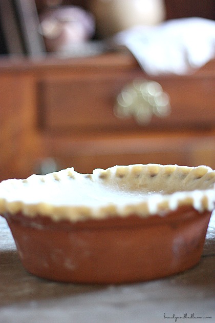Colonial Cooking easy pie crust